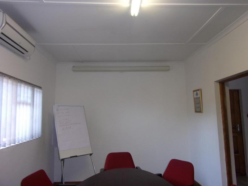 To Let commercial Property for Rent in Queenstown Eastern Cape